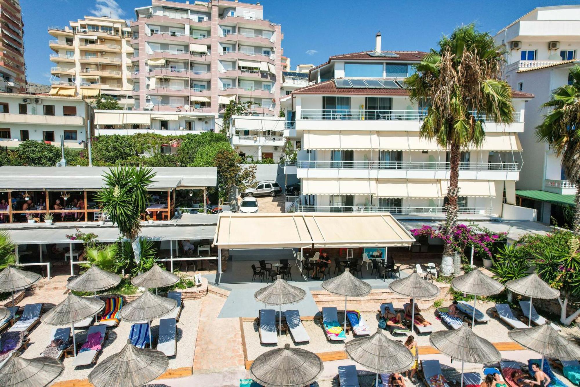 Vila Era Beach Sarandë Exteriör bild