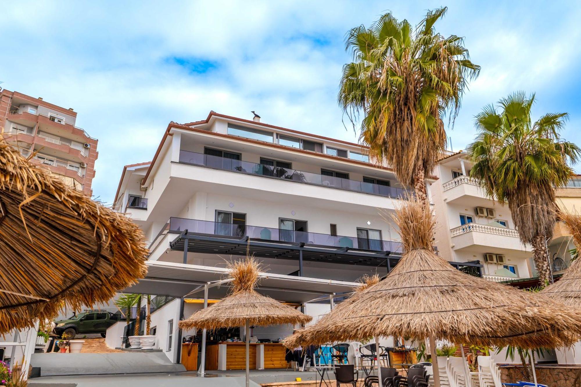 Vila Era Beach Sarandë Exteriör bild